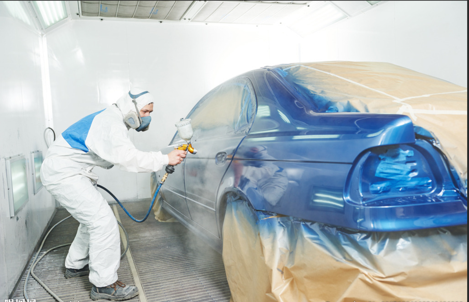 汽車油漆是主要是為了保護車體不被腐蝕，其次還能增加車的美觀程度，是大多車主張揚個性的一種表現方式。