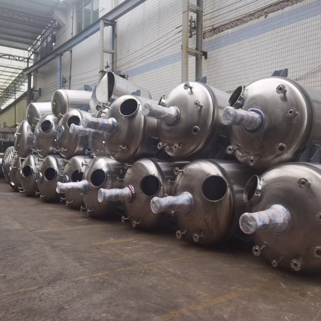 發(fā)往 迪拜 阿聯(lián)酋 化工反應釜攪拌釜 及配套設備采購(圖8)